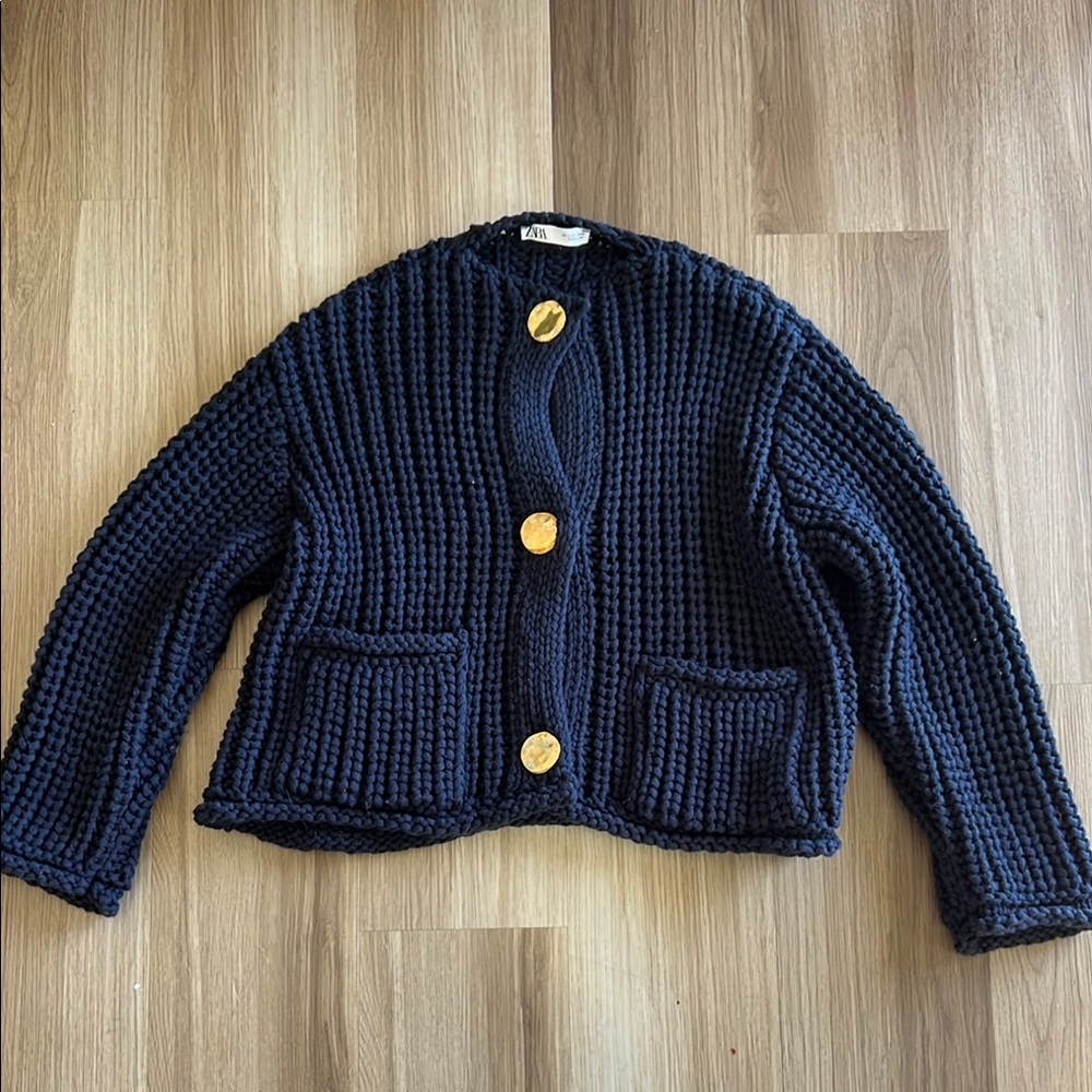 Zara chunky knit cardigan sweater